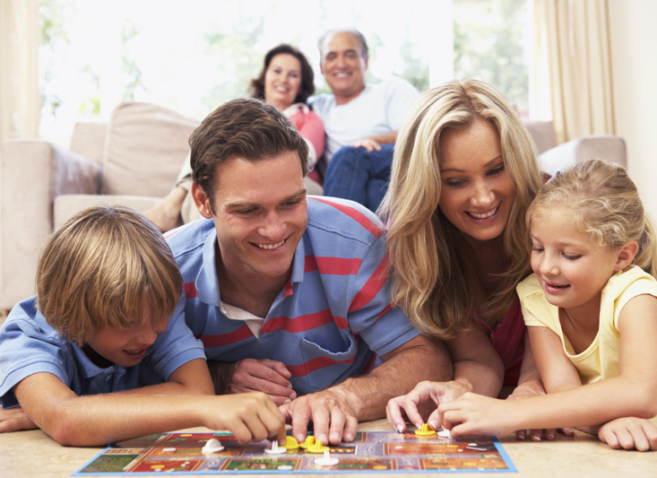 Ouders_kinderen_kleinkinderen_01.jpg Ouders_kinderen_kleinkinderen_01.jpg